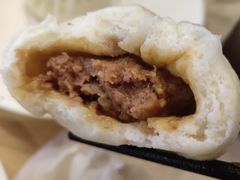 老面土猪肉包-凤起龙游老面包子(凯德晶品店)