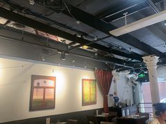 -LESCEDARS Brasserie Bistro香柏树