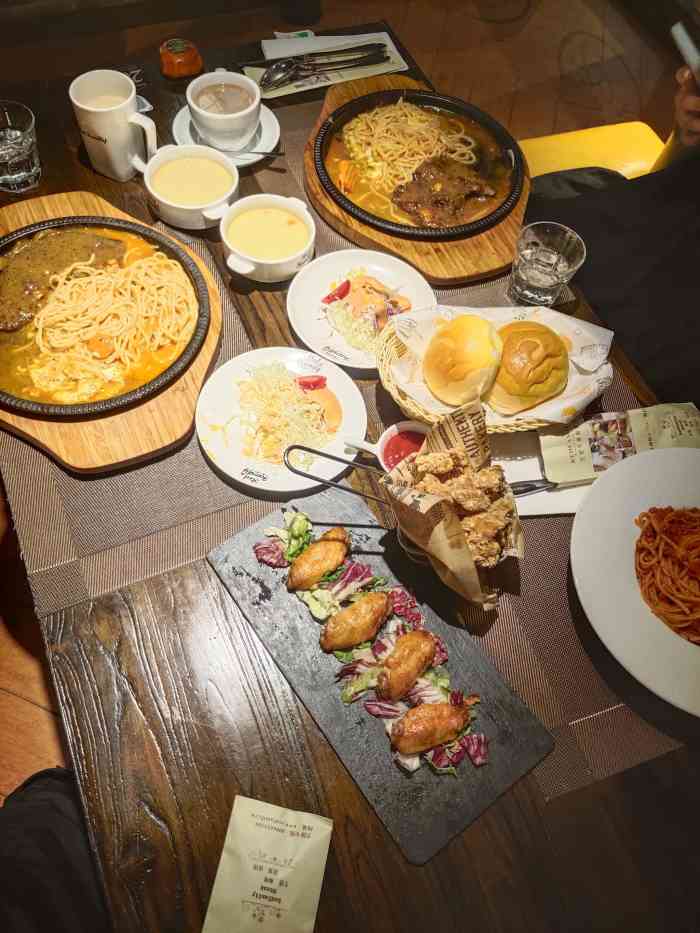 红屋牛排西餐厅(金狮广场店)