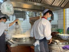 -吾穆勒蓬灰牛肉面·清真(北滨河中路店)