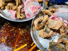 -肖肖酸萝卜鱼火锅(总店)