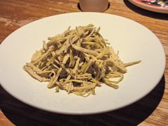 -新白鹿餐厅(银泰西湖文化广场店)
