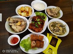 猪大肠烧肉拼盘-松發肉骨茶(克拉码头店)