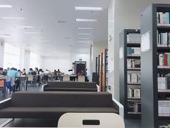 -武汉理工大学（南湖新校区）-图书馆