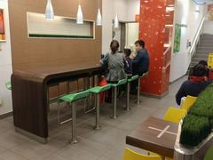 -德克士(榆次君豪店)