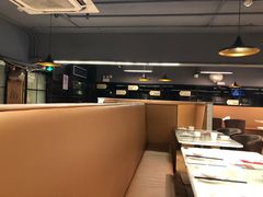 -新大咀港式茶餐厅(宝山万达店)