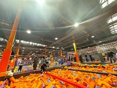 -Tenker Club弹刻极限主题公园 · 蹦床 · 团建 · 生日派对(大关店)