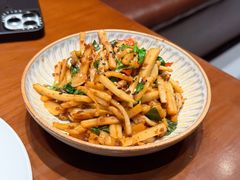 -8PINTS八品脱·日料·烧鸟·精酿小酒馆(莘庄店)