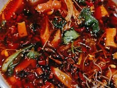 -巴特餐饮6加1音乐餐吧·新疆菜
