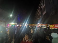 -南湖公园地摊集市