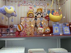 -泡泡玛特POPMART(蓝色港湾店)