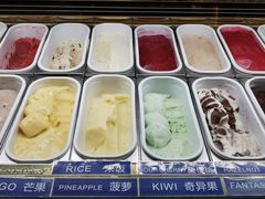 -MADO冰淇淋咖啡馆(淘金店)