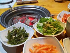 -唯成•韩国炭火烤肉 유성고기