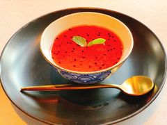 草莓奶冻-三号黄浦会Canton Table