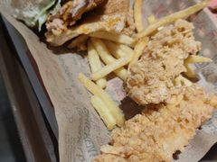 -肯德基(叠彩店)
