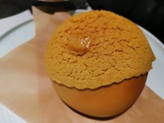 领鲜菠萝包-领鲜天下·焗海鲜·花胶鸡(天目里店)