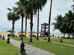 -三亚湾海居铂尔曼度假酒店