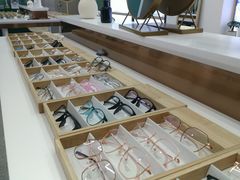 -无界眼镜MaxLess(南翔印象城店)