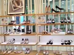 -hotwind热风(世纪东方广场店)