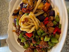 茄子肉丁小公鸡双拼拌面-文三里屯面馆(三里屯店)
