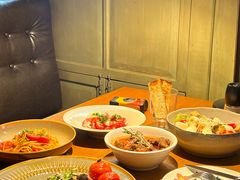 -JINNS锦时 steak&pizza(浸信会礼拜堂旧址店)