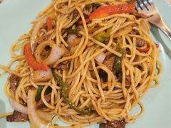 黑椒牛柳炒意大利面条-彼德西餐厅(凯德广场新南店)