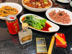 -泰山廊亦舫(丽景店)