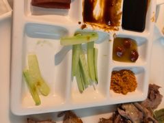 -小桃红·东北菜·春饼烤鸭(南阳湖街店)