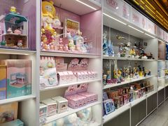 -泡泡玛特POPMART(上海环球港店)