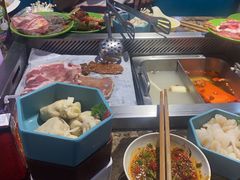 -新艺自助美食城(中山路店)