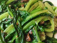 豆豉鲮鱼炒油麦菜-至潮餐厅精致粤菜·活鲈鱼·走地鸡(珠江新城店)