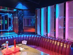 -温莎KTV(珠江路店)