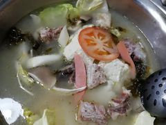 -泸州酸菜豆花火锅川师店
