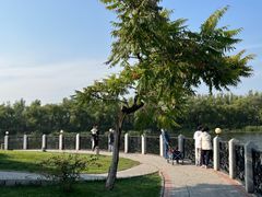 -稻香湖景欢乐岛温泉城堡