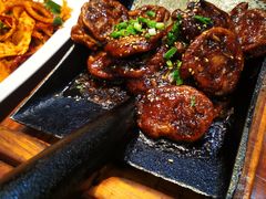 -老码头黑皮肘子锅包肉(文政街店)