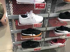 店内环境-王府井奥莱临潼小镇(临潼店)