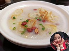 荔湾艇仔粥-卓粤拉肠(红庙店)