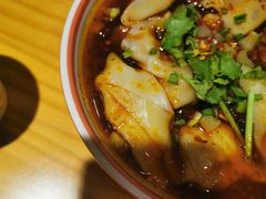 -八二小区抄手(龙湖上城天街店)