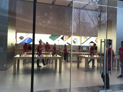 -Apple零售店(华贸购物中心店)