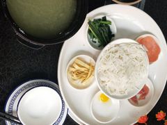 -祥云美食城(南强步行街店)