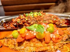 -江边城外烤全鱼(方庄时代购物中心店)