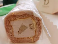 -顶东面包花园·生日蛋糕(世博店)
