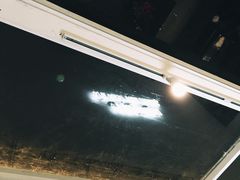 -UNI UNI(环亚凯瑟琳店)