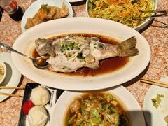 -红樱桃·欢乐餐厅(太原里店)