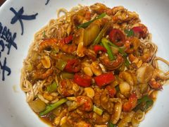 -李犟大爆鳝面·手工蟹黄包(湖滨西湖店)