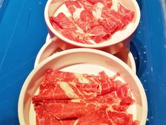 现刨雪花牛肉-阳光岛·海鲜盛宴(银泰中心in99店)