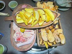 -野·大山里土鸡火锅(万科里店)