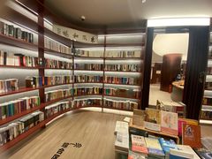-二酉书店TOYOU BOOKS
