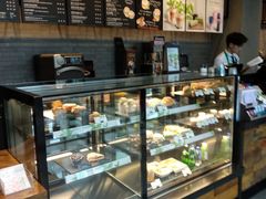 面包甜点陈列柜-星巴克(苏州石路百脑汇店)