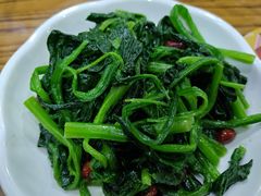 果仁菠菜-老陕兄弟(彩虹新城店)